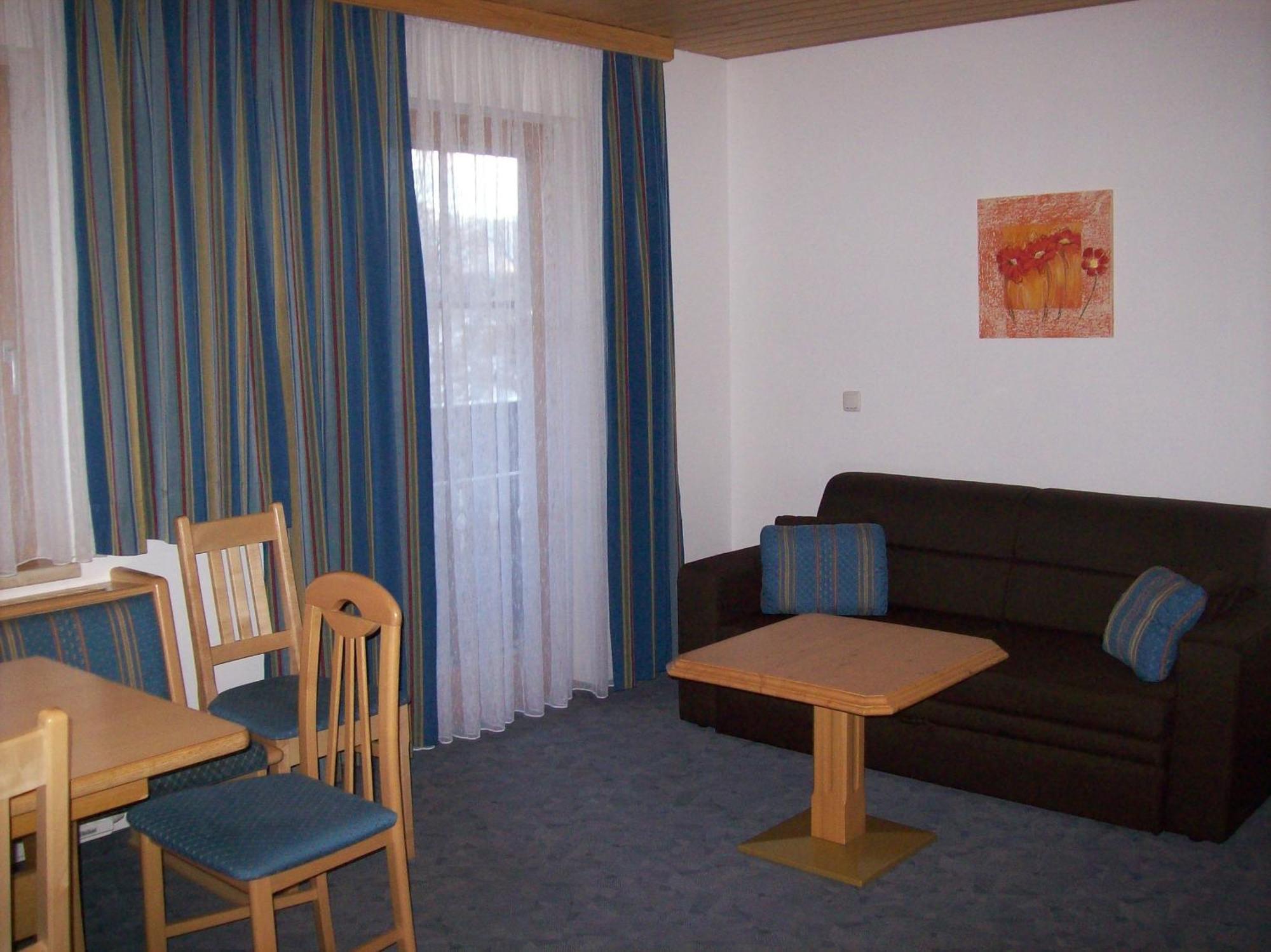 היליגנבלוט Hotel - Restaurant - Sonnblick מראה חיצוני תמונה